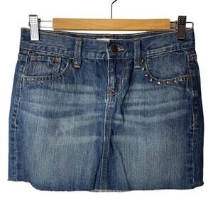 Old Navy Blue Denim Raw Hem Studded Detail Packet Mini Skirt Women's Size 0